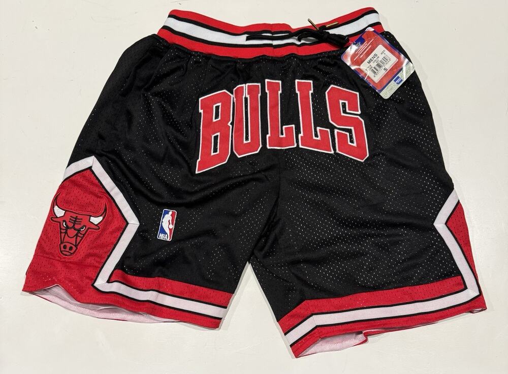 Just Don Chicago Bulls NBA Basketball Shorts Black Red White 1997-98 Size S